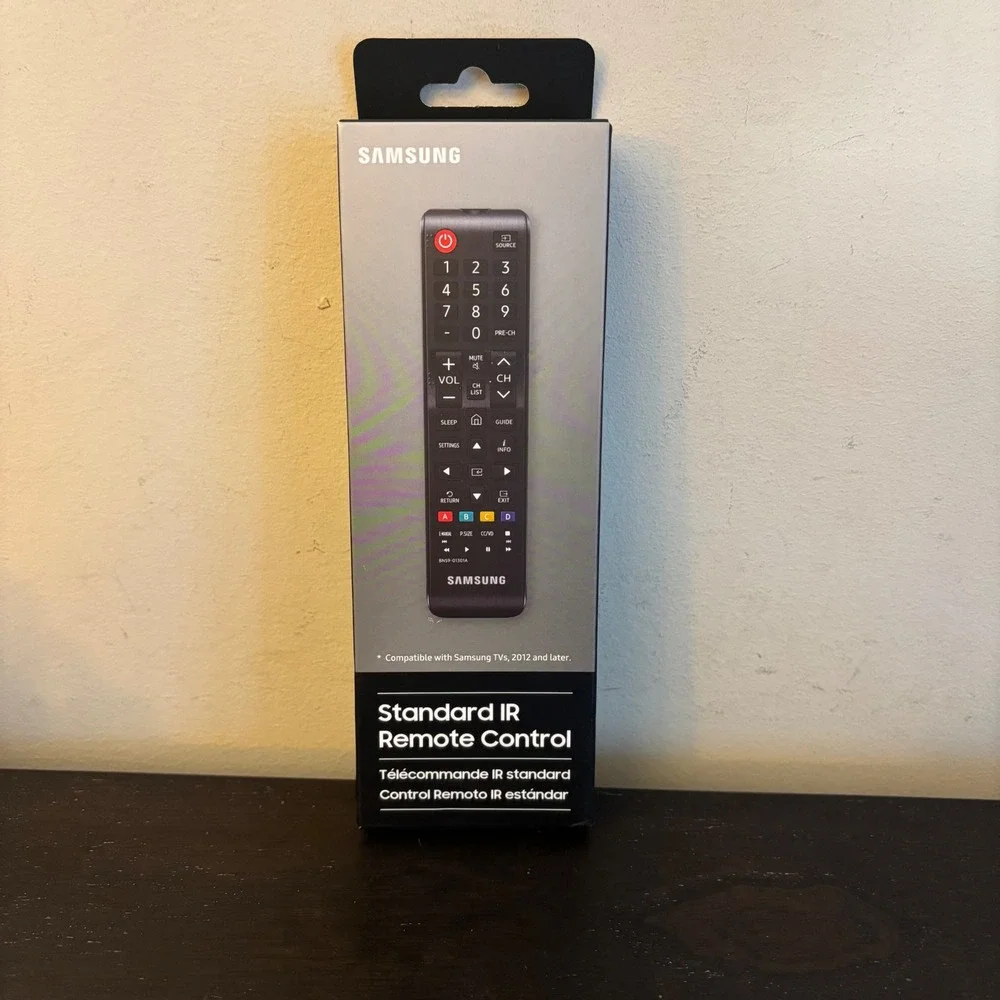 Samsung Standard IR Remote Control BN59-01301A VG-TM1240BN Black New Open Box